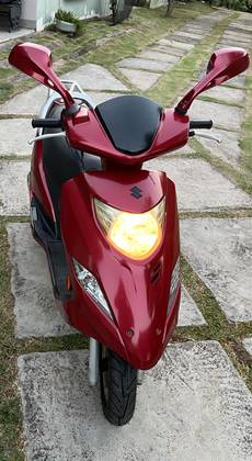 SUZUKI BURGMAN i 